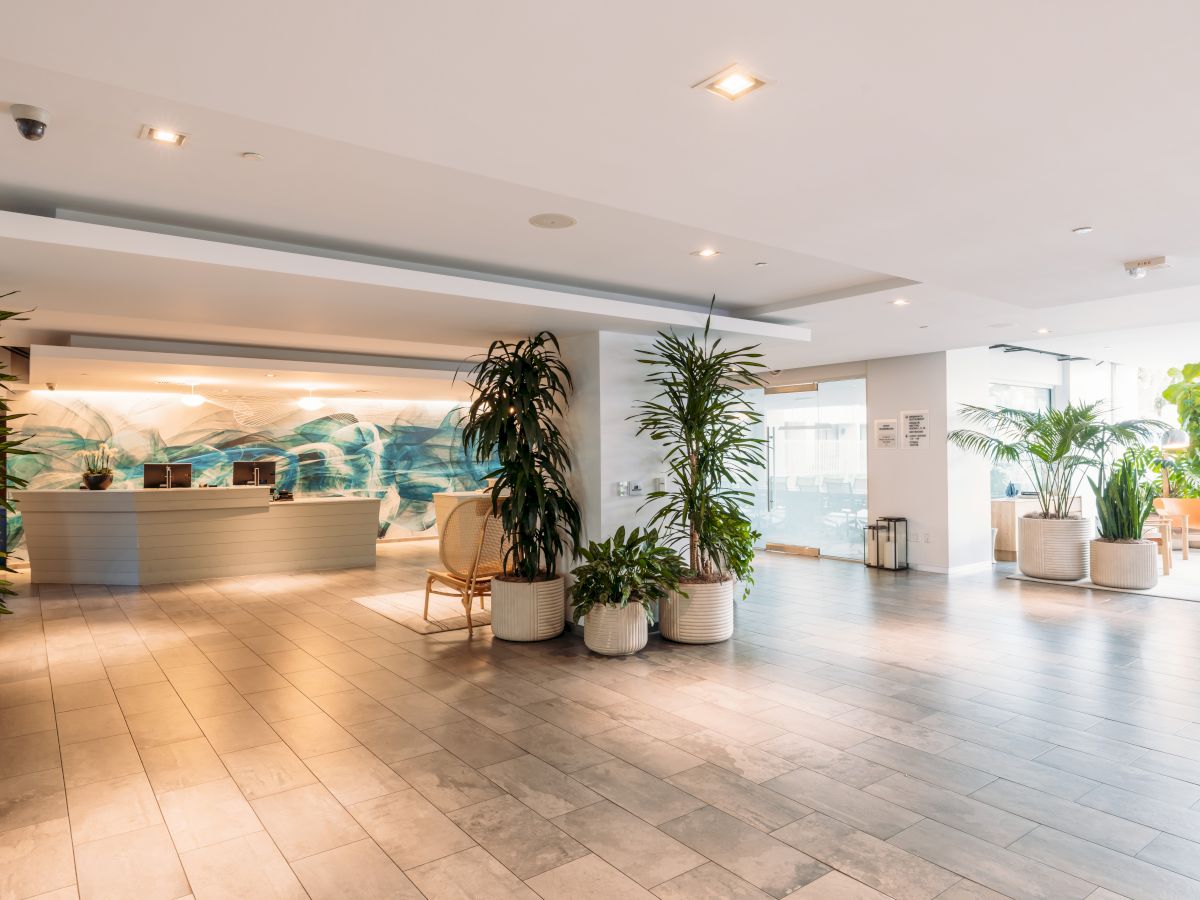 Hotel MdR Marina Del Rey - A Double Tree by Hilton