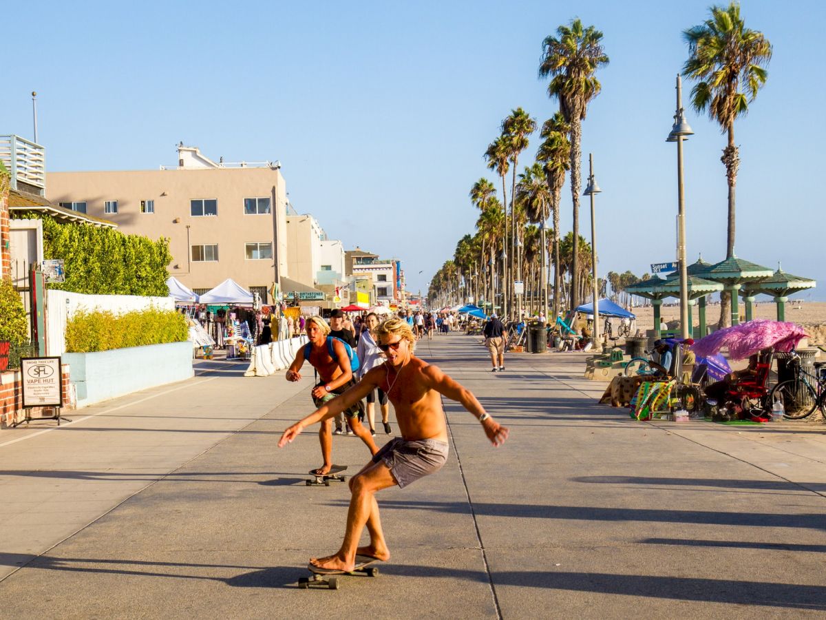Hotel MdR Marina Del Rey - A Double Tree by Hilton