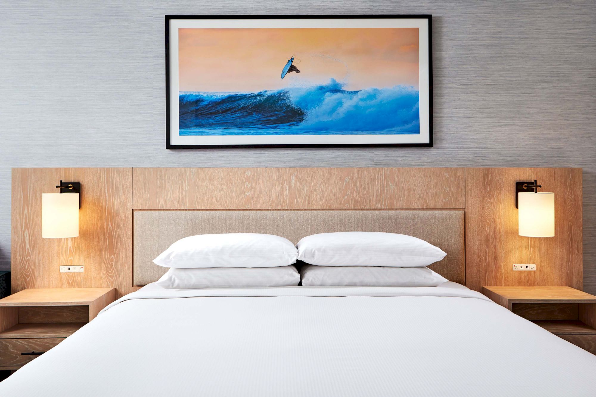 Hotel MdR Marina Del Rey - A Double Tree by Hilton